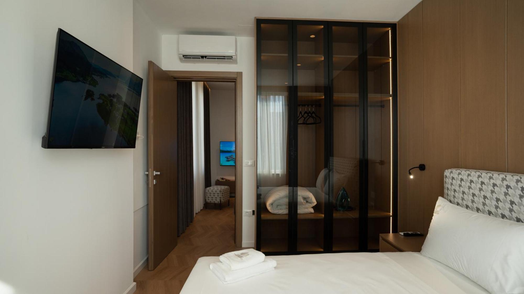 Albani'S Apartment Tirana Exterior photo